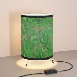 WC Tripod Lamp w/Shade